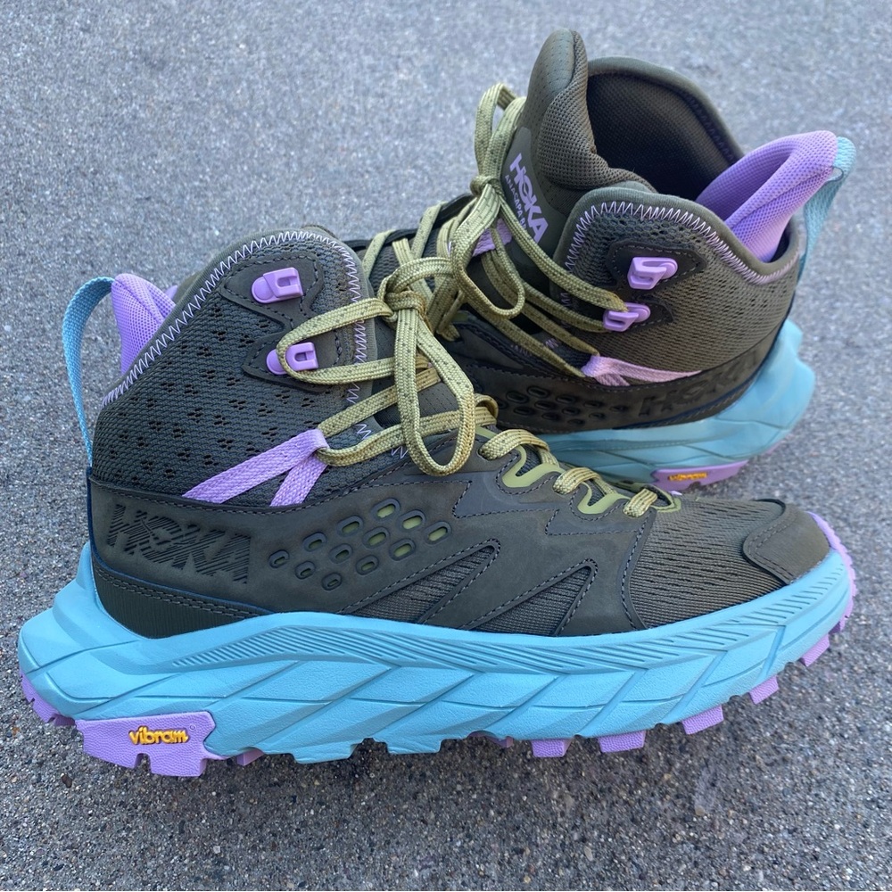 Hoka Anacapa Breeze Trail Hiking Boots with Blue and Purple Highlights